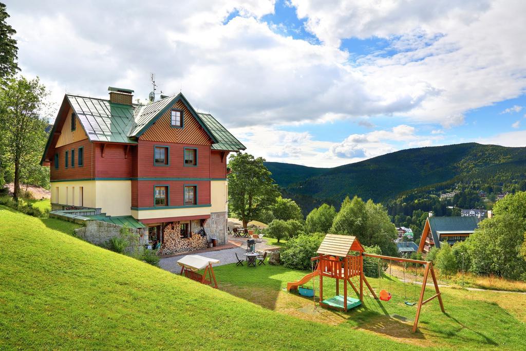 Pension Silva Špindlerŭv Mlýn Exterior foto