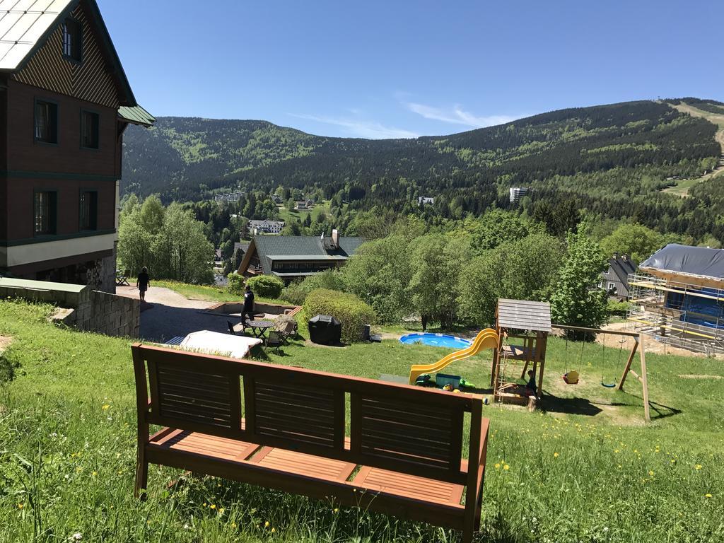 Pension Silva Špindlerŭv Mlýn Exterior foto